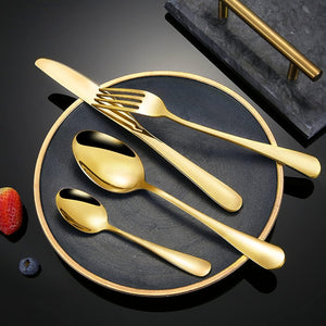 Coffret premium - Set de 24 couverts durables, résistants à la rouille  (Dernières pièces restantes - Stock très limité)